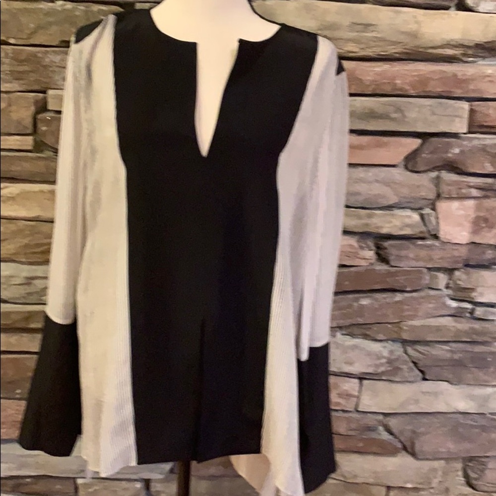 BCBG Maxazria top